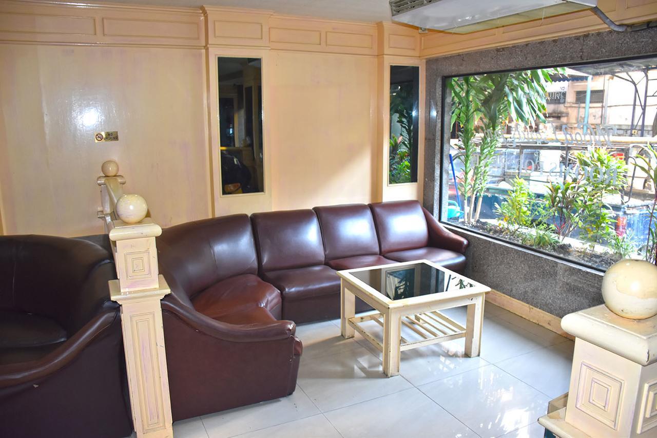 Woodlands Inn Hotel Bangkok Ngoại thất bức ảnh